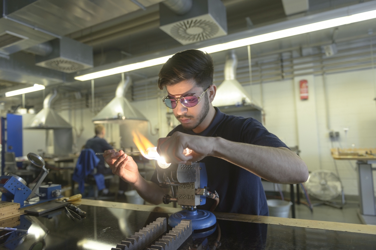 Heraeus Holding Jobs 13 Stellenangebote kununu