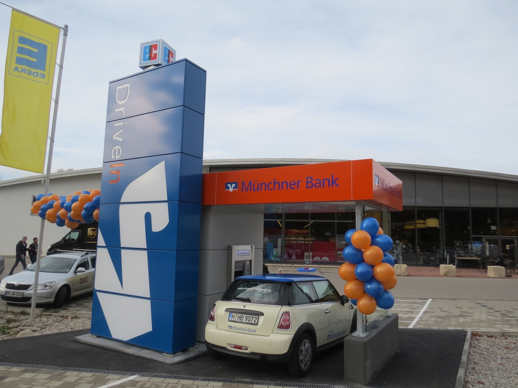Munchner Bank Als Arbeitgeber Gehalt Karriere Benefits Kununu