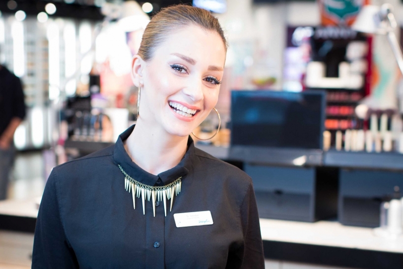 Parfumerie Douglas Als Arbeitgeber Gehalt Karriere Benefits Kununu