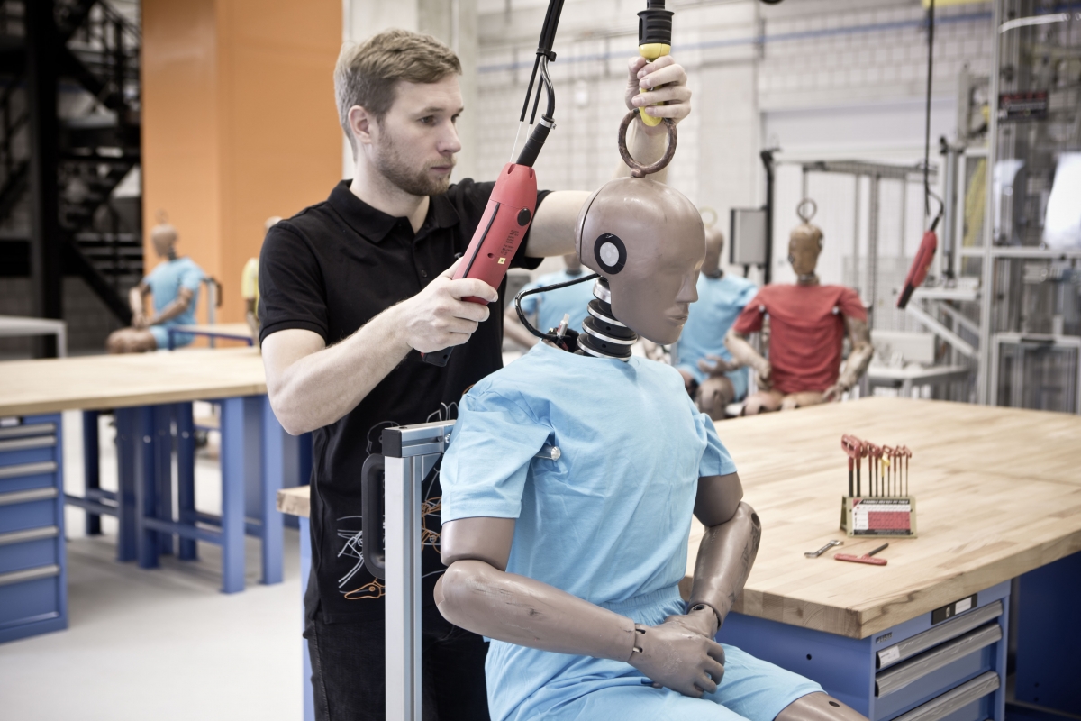 Daimler als Arbeitgeber: Gehalt, Karriere, Benefits | kununu