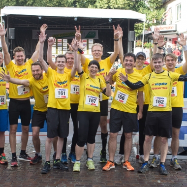 Als Hauptsponsor des Stadtlaufs in Mosbach sind wir top-motiviert am Start.
Als Hauptsponsor des Stadtlaufs in Mosbach sind wir top-motiviert am Start.