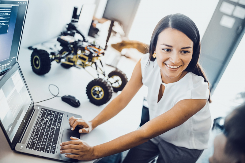 Mercedes Benz Consulting Als Arbeitgeber Gehalt Karriere Benefits