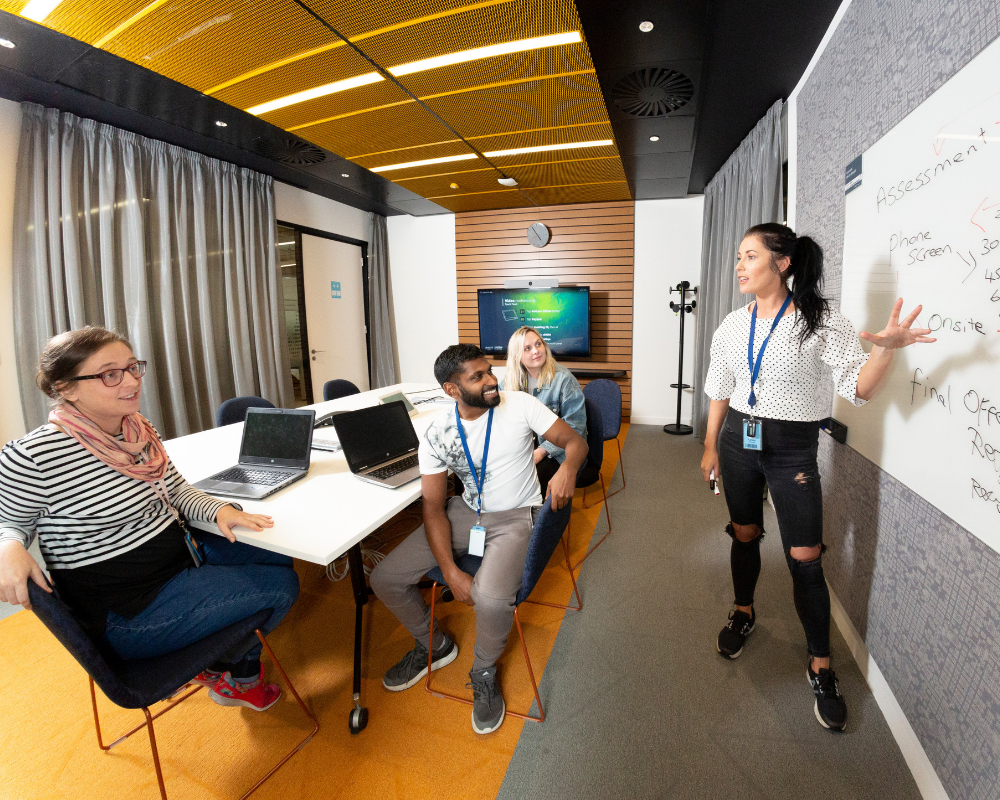 Amazon  Services EMEA SARL Jobs 193 Stellenangebote kununu