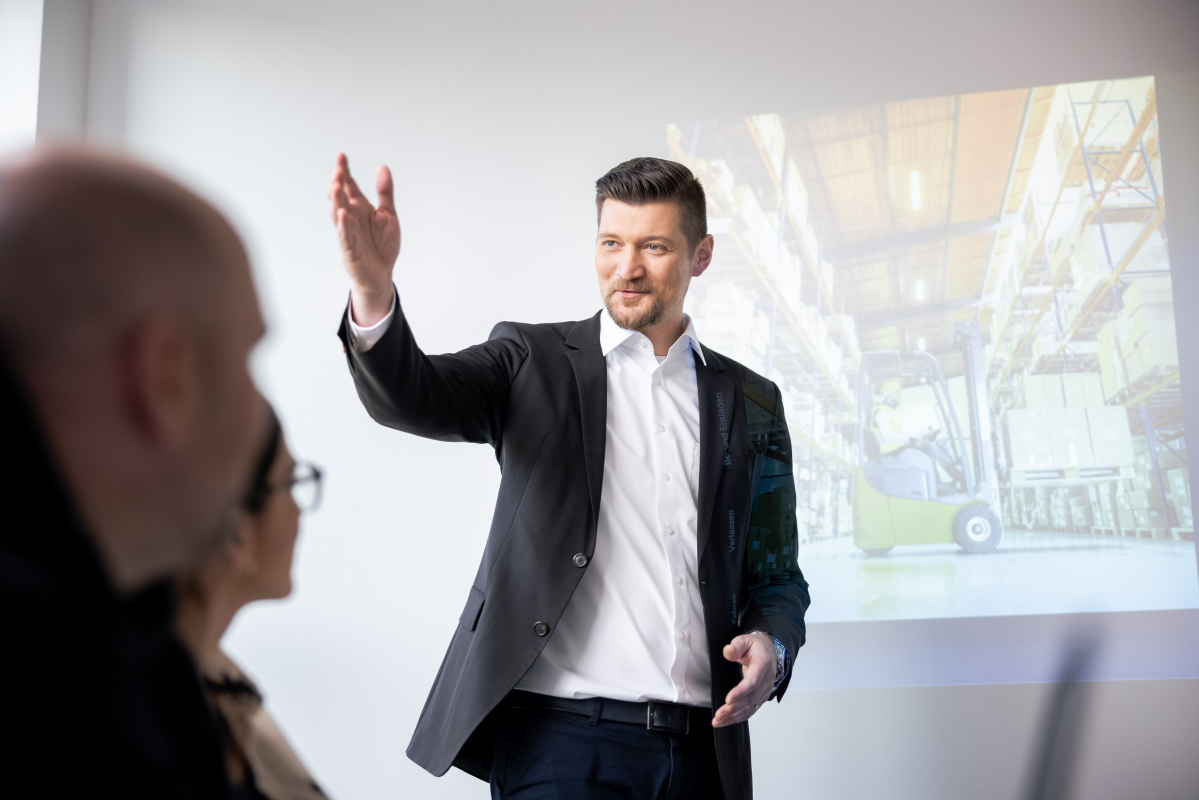 ProServ Produktionsservice und Personaldienste als Arbeitgeber: Gehalt,  Karriere, Benefits
