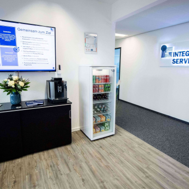 ...bei der Integrated Services GmbH...