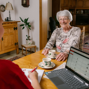Agentur für Haushaltshilfe Alltagsbegleitung