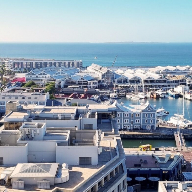 Seit 2022 sind wir international aufgestellt und freuen uns über unsere südafrikanischen Acconaut:innen. Direkt an der Waterfront finden Sie uns nun auch in Südafrika.