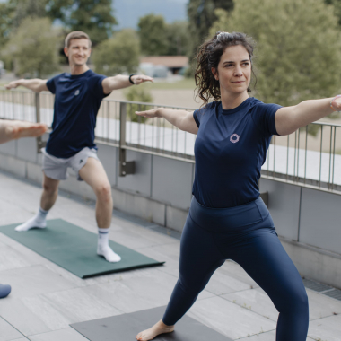 Yoga auf der Dachterrasse