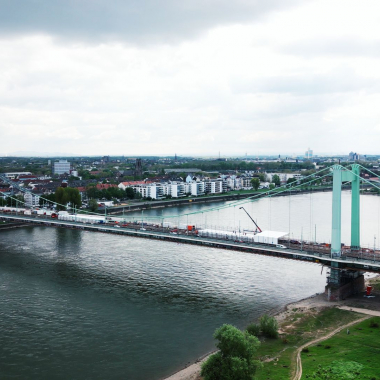 Mülheimer Brücke ©WaveinMotion