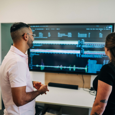 Wir vernetzen unsere Bürger:innen mit neuen und zeitgemäßen Serviceangeboten und digitalisieren damit die Stadtverwaltung.