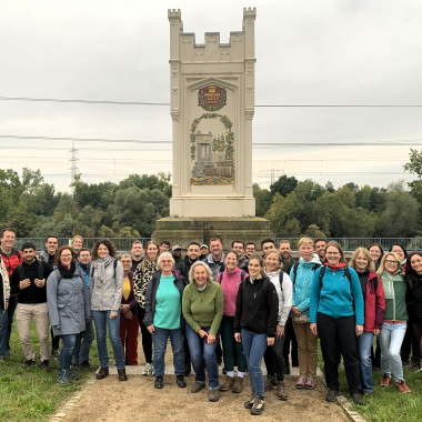 Durch gemeinsame Aktivitäten außerhalb des Arbeitsalltags lernen wir uns (neu) kennen und leben unsere Firmenkultur.